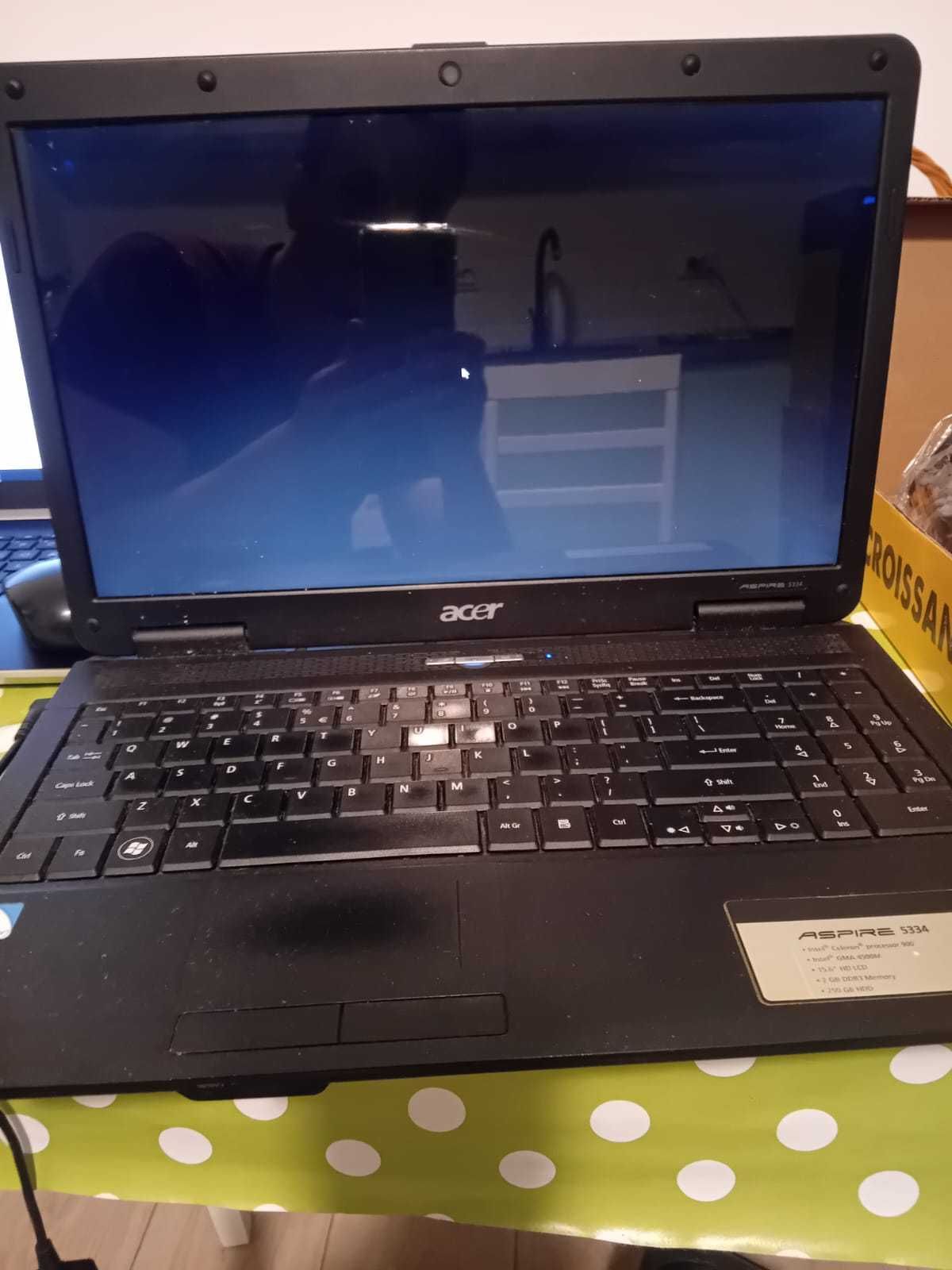 Vand laptop Acer Aspire