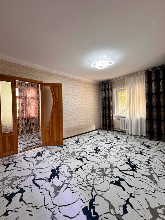 Срочно 2в3 Квартира на Кадышева с огородом