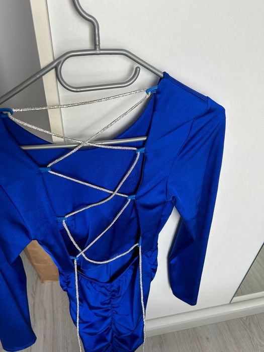 Rochie dama îmbrăcată o singura data