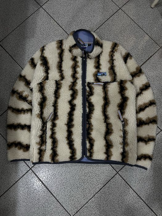 Пушистая шерпа PATAGONIA