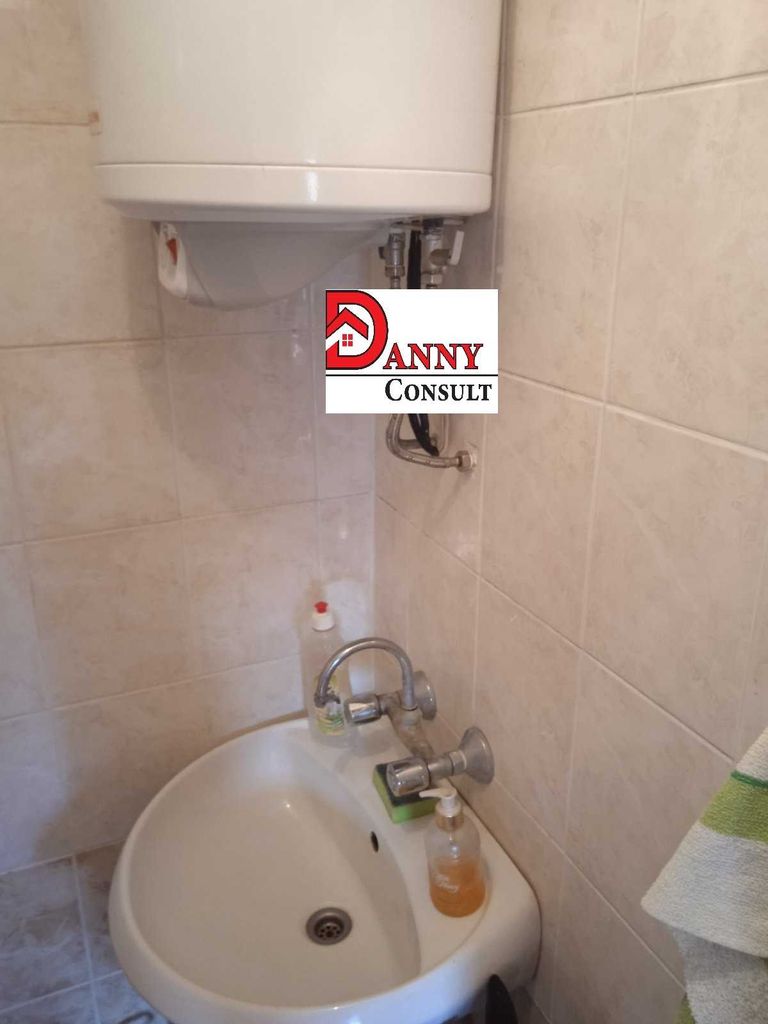 Продава се Къща в Велико Търново, Акация - 25 кв.м за 755 €/кв.м - Снимка #9