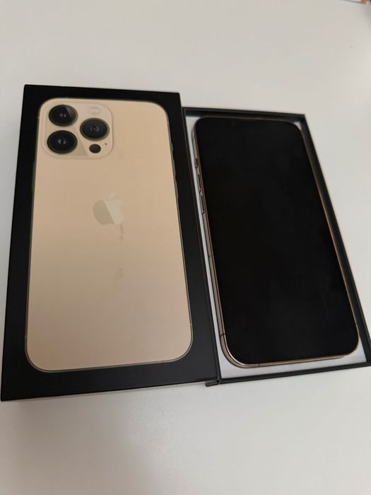 IPhone 13 Pro gold