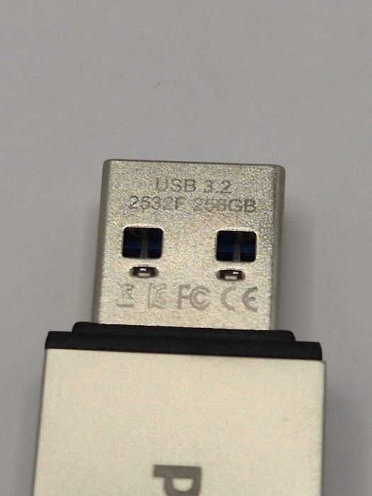 Memorie USB Philips 256 GB USB 3.2 metalic NOU!