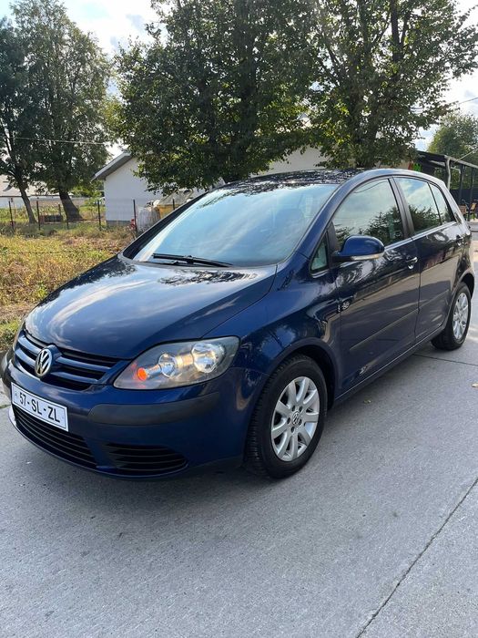 Vand Volkswagen Golf 5 plus motor 1.9 tdi