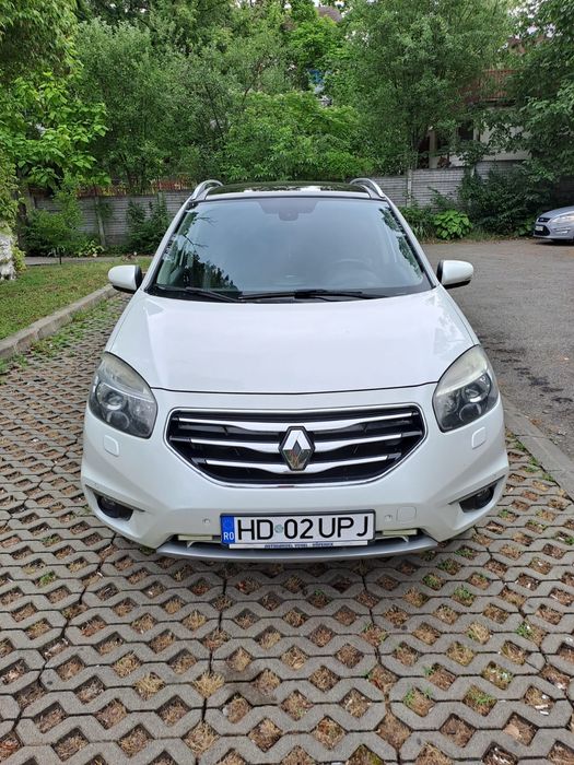 Vând RENAULT Koleos