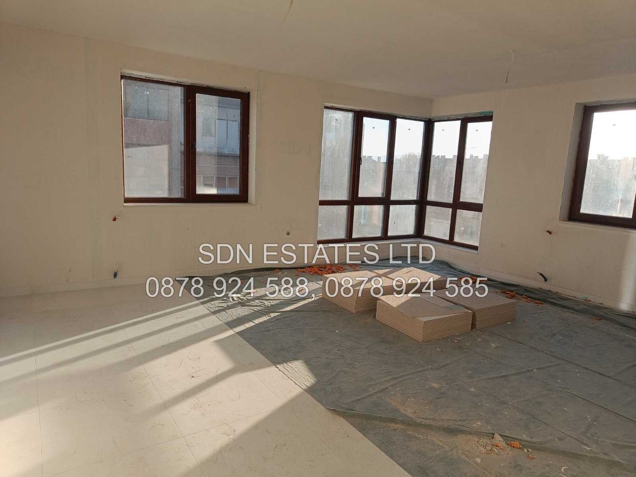 Продава се Тристаен апартамент в Казанлък - 101 кв.м за 1428 €/кв.м - Снимка #4