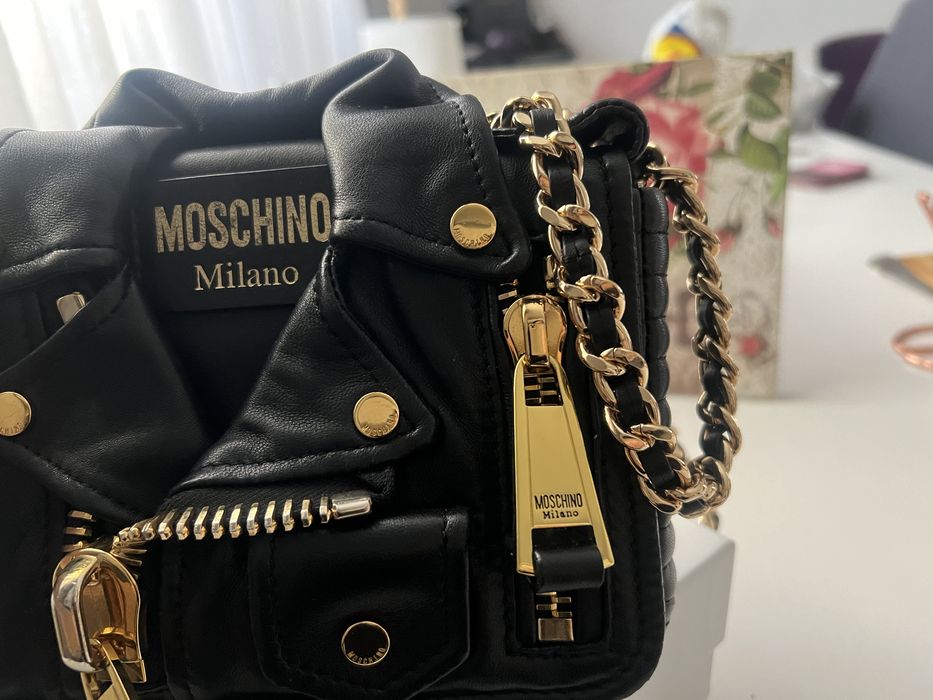 Geanta Moschino Cuture Milano, model Biker