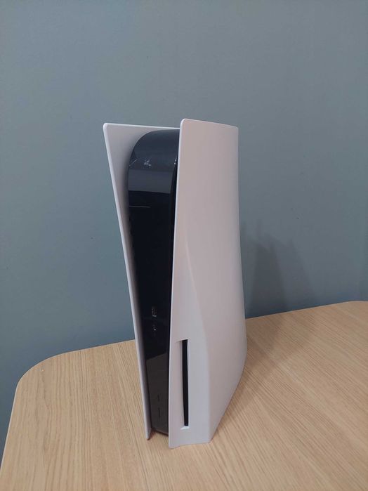 Playstation 5 (PS5)
