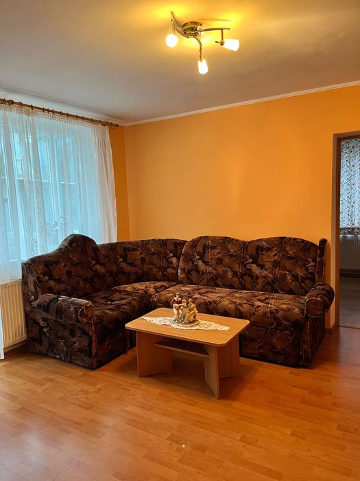 Vand apartament 2 camere Alesd