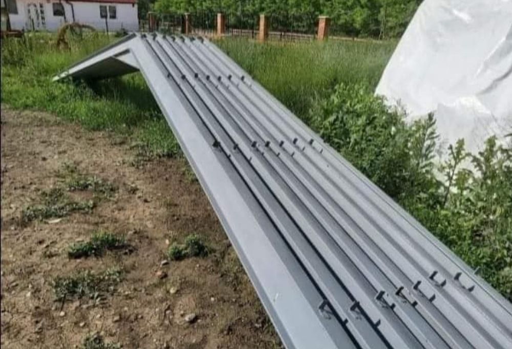 Vând hală metalică 10 m cu 40 cu 4 m