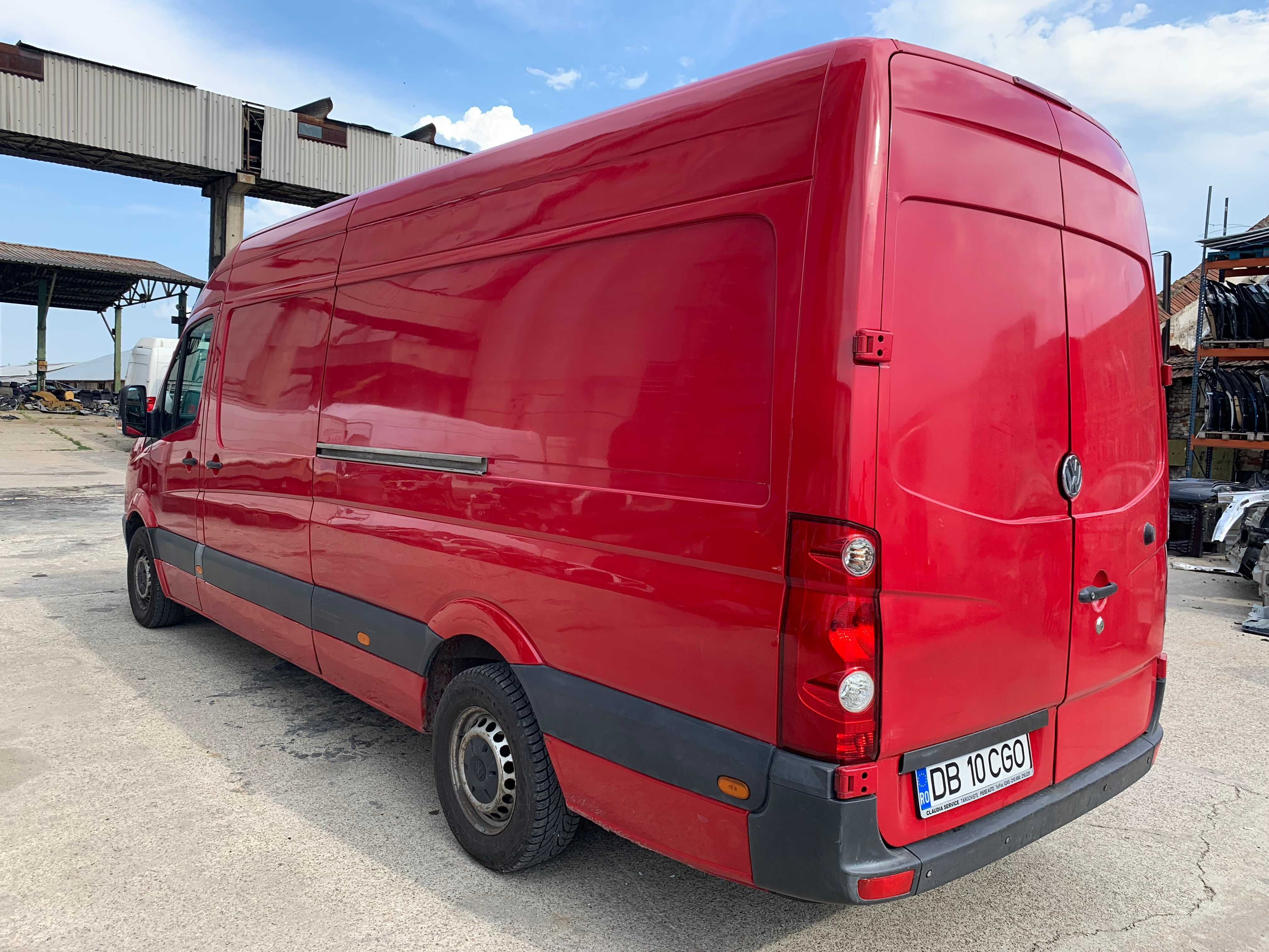 Dezmembrez Volkswagen CRAFTER 2.5 TDI 163 cp BJM EURO 4 2007 pe simplu