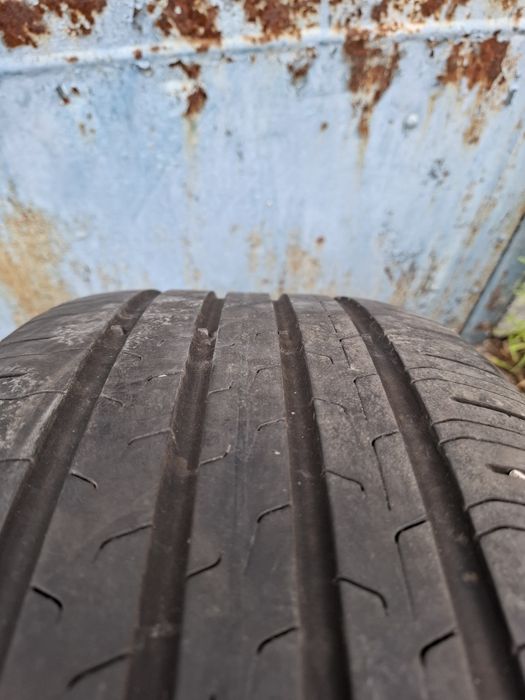 Anvelope vara 235 55 R18