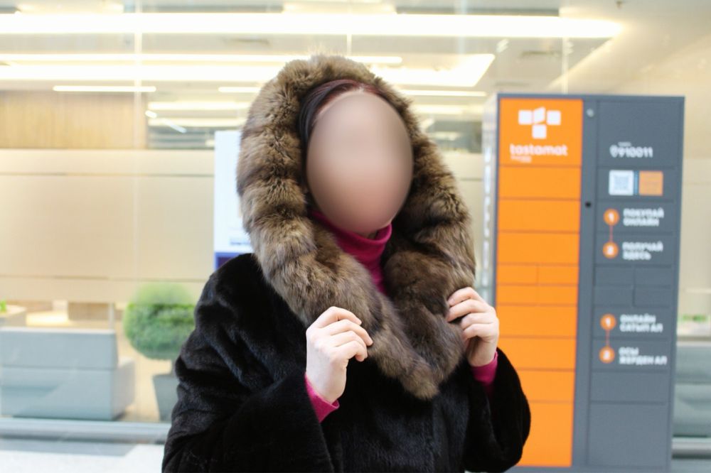 Продам норковую шубу «blackglama”