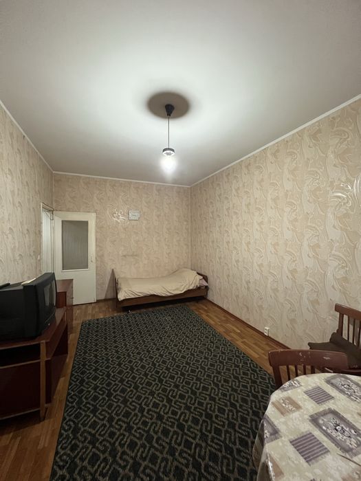 Метро Мирзо-улугбек, чиланзар 3. Сдается 1 комнатная