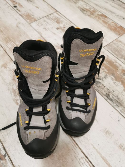 Ghete La sportiva 40.5 sau 26 cm