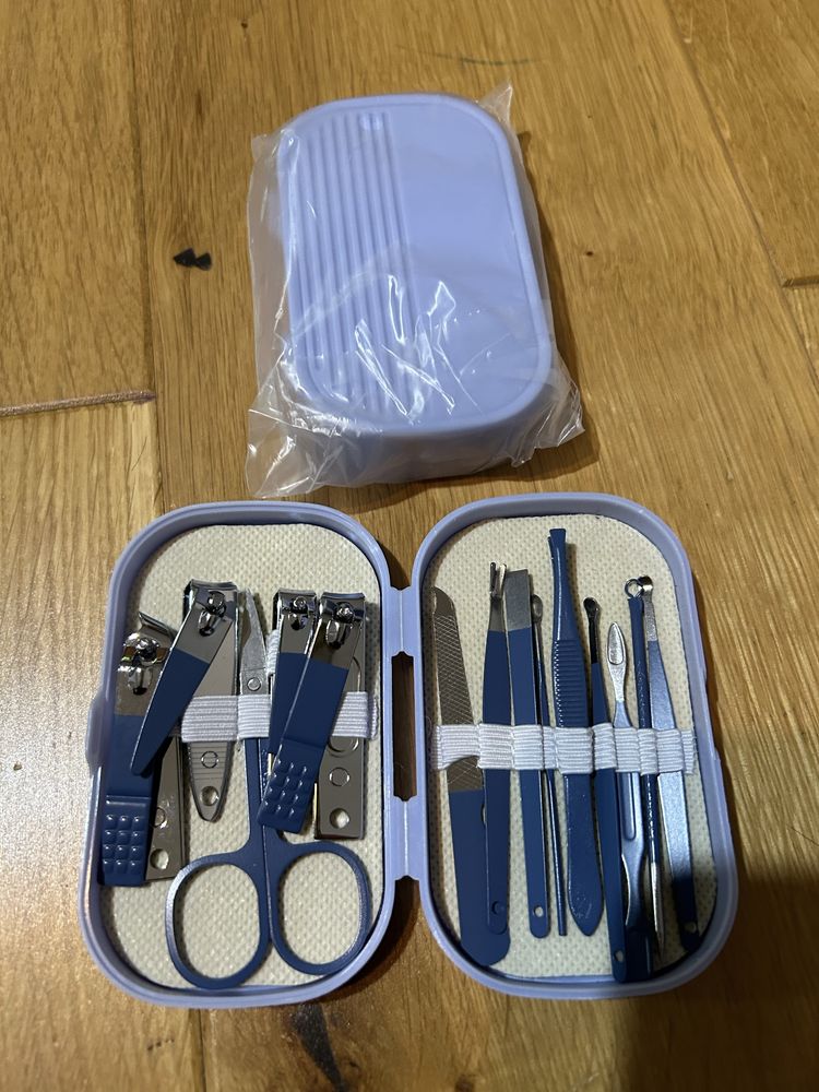 Vand kit manichiura si pedichiura