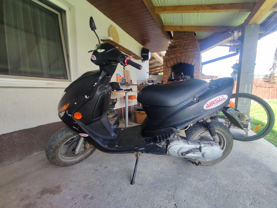 Scuter de vânzare 49cc