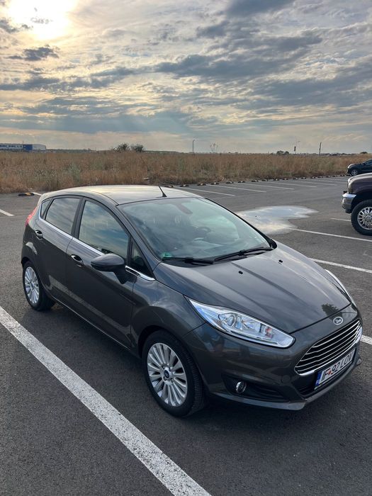 Ford Fiesta Ford fiesta 2016 luna 10