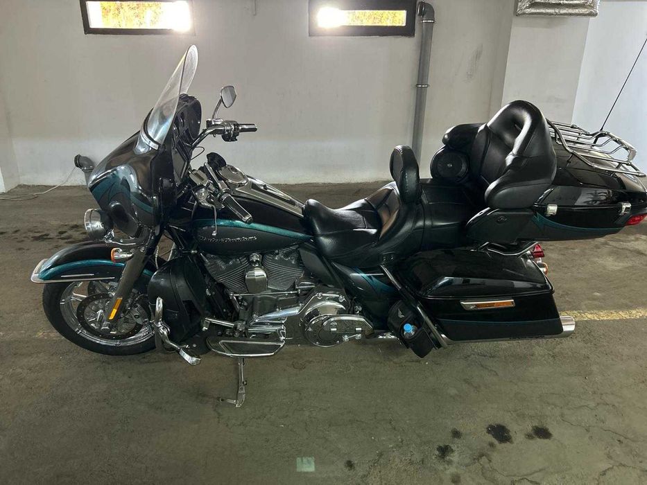HARLEY DAVIDSON Electra Glide CVO Ultra Limited