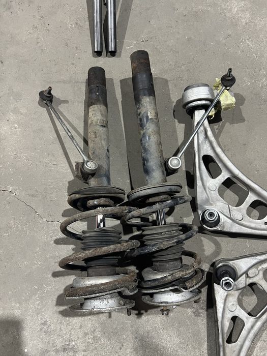 Останали части от БМВ е46 купе 330и