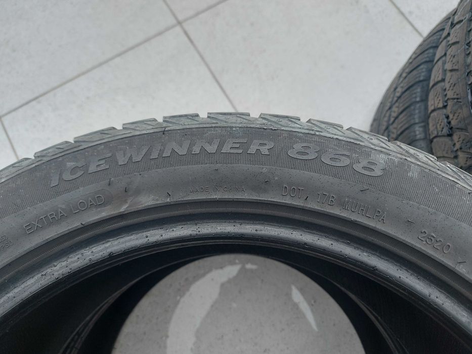 Anvelope IARNA M+S 245/45 R18 - Stare foarte buna - Pret per bucata