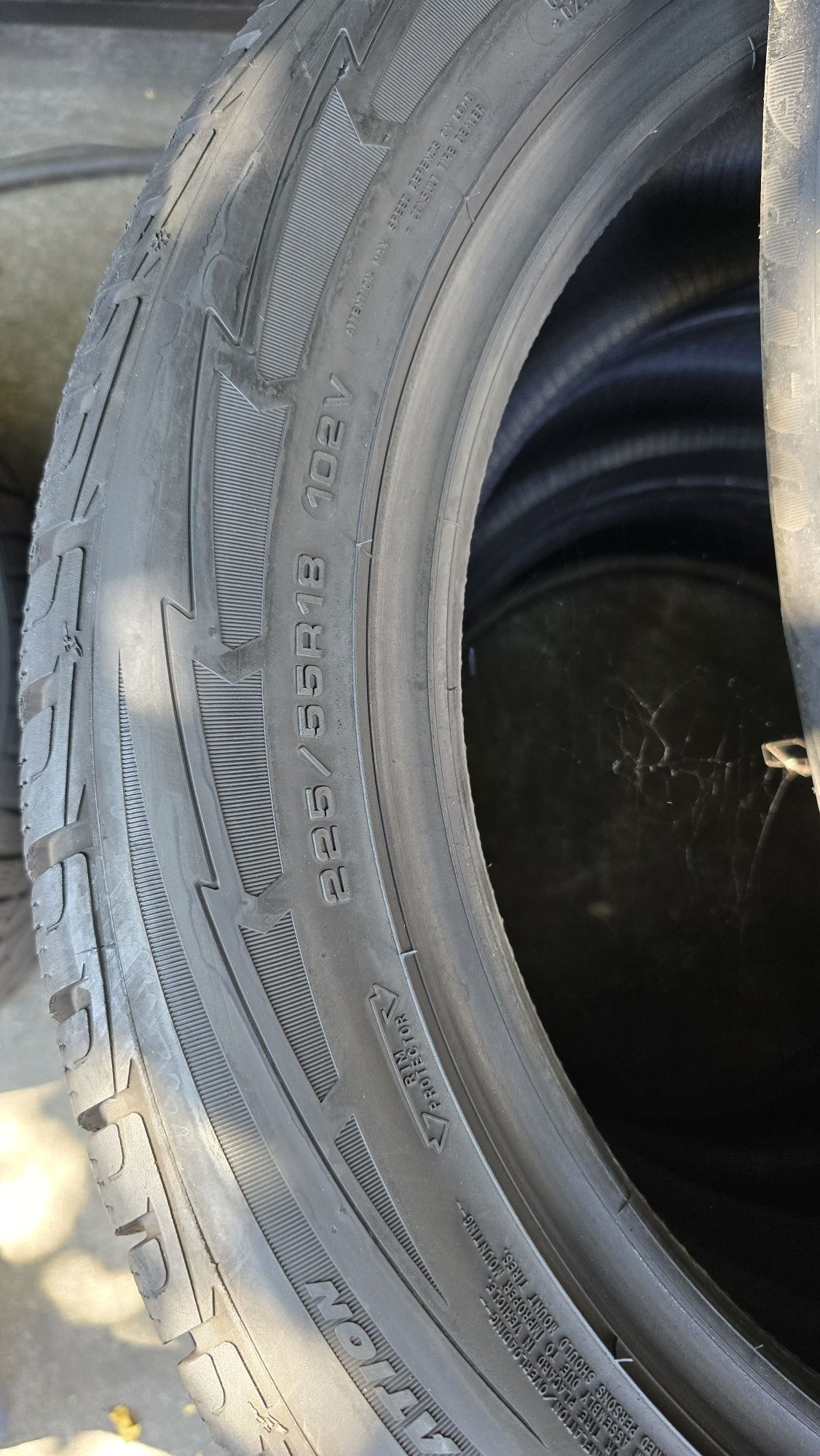 4 anvelope iarnă Goodyear 225/55/18 - transport gratuit