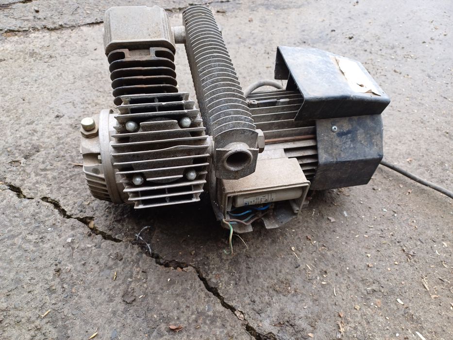 Compresor 2 pistoane.