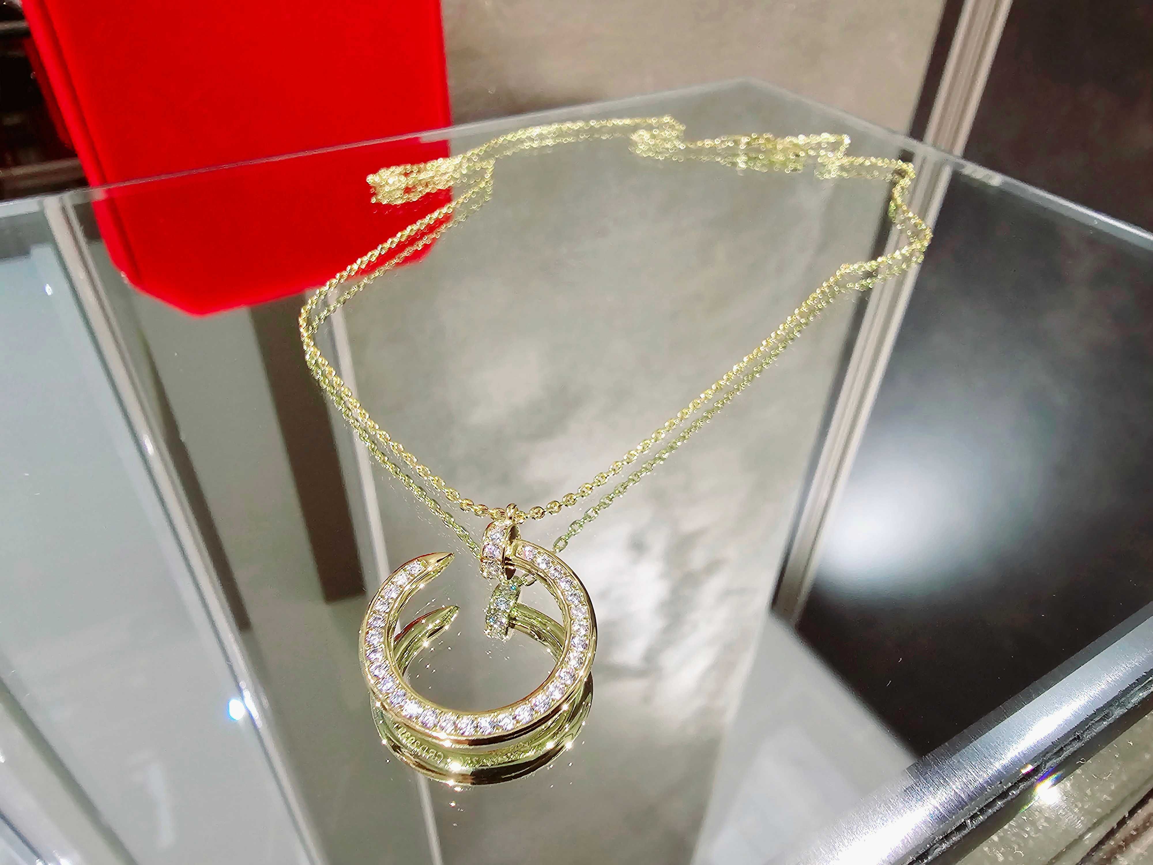 CARTIER Nail Juste un Clou Gold Paved Diamonds Дамско Колие Пирон