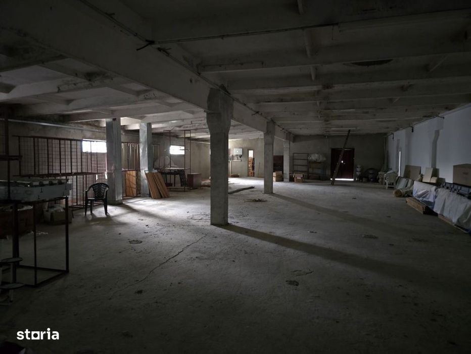 Hala industriala Izvoare, Neamt