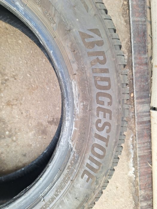 7.7 мм! 215 65 17 Bridgestone blizzak lm005