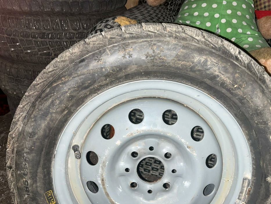 Зимни покрышка 14ке