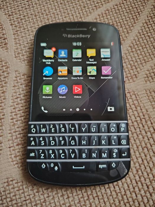 Blackberry Q10 nou