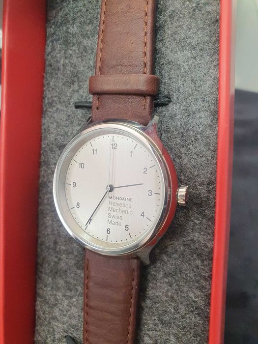 CEAS Mondaine Helvetica No1, 40mm,