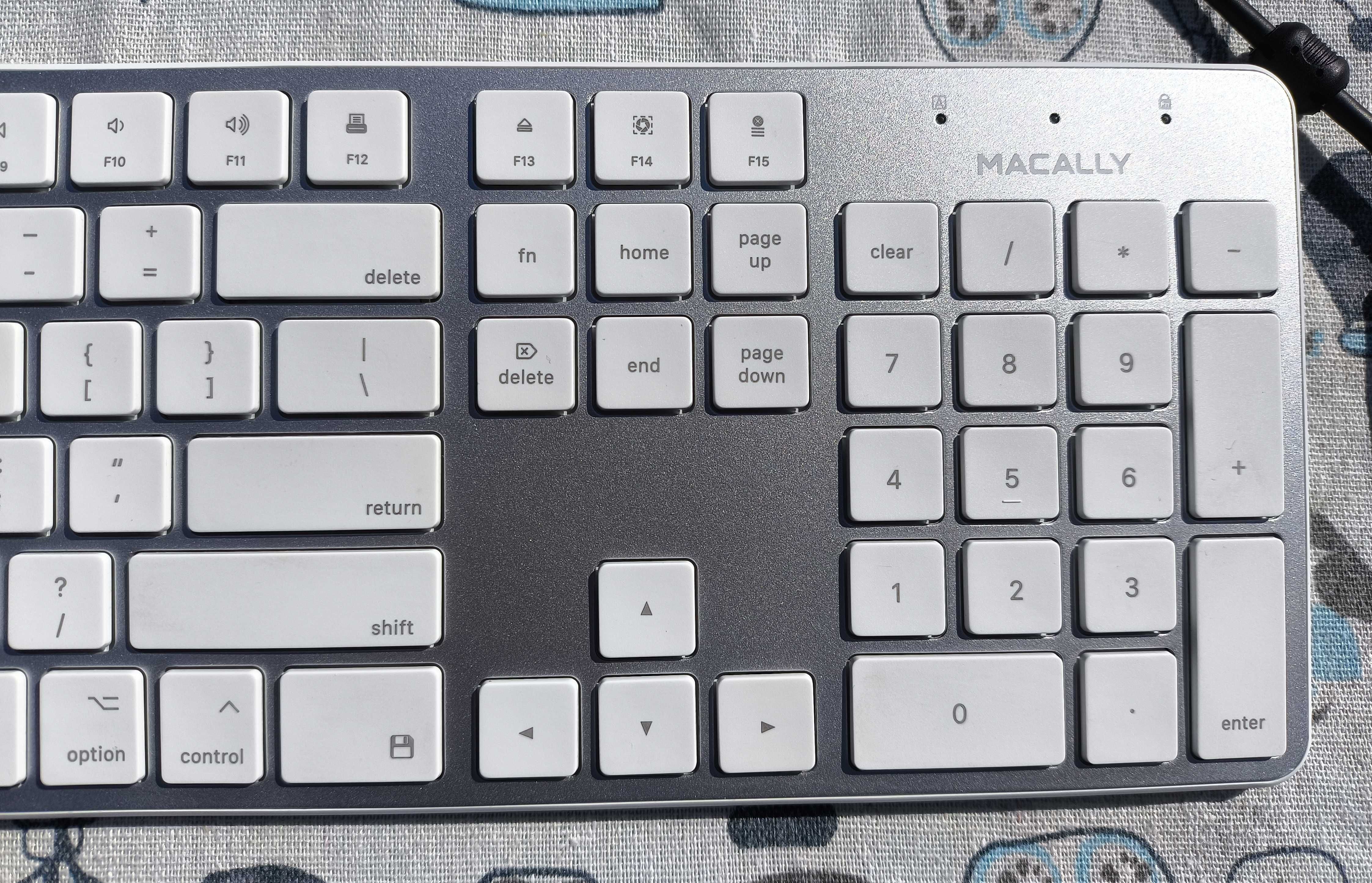Macally Slim MAC Keyboard /  МАК Клавиатура - 70лв