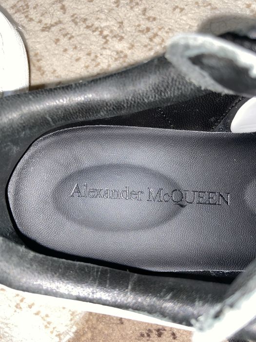 Alexander McQUEEN