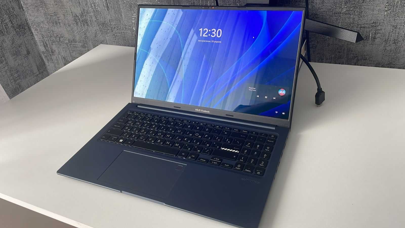 Asus Vivobook X1503ZA