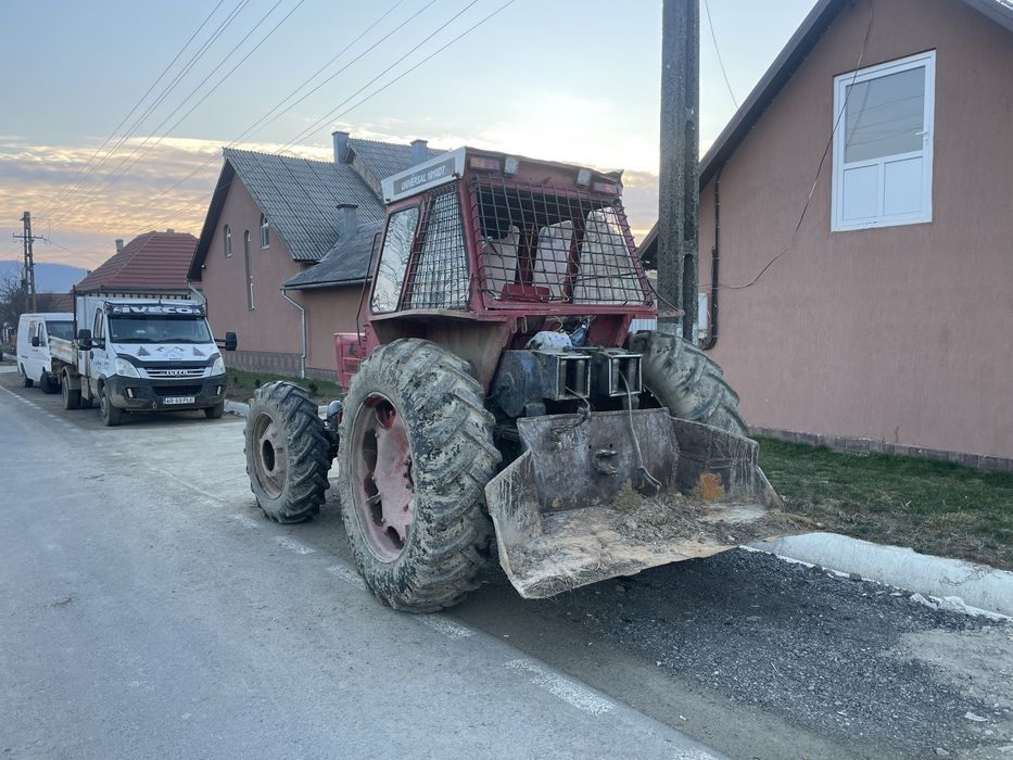 Tractor forestier DT1010 4x4 modificat cu motor de iveco