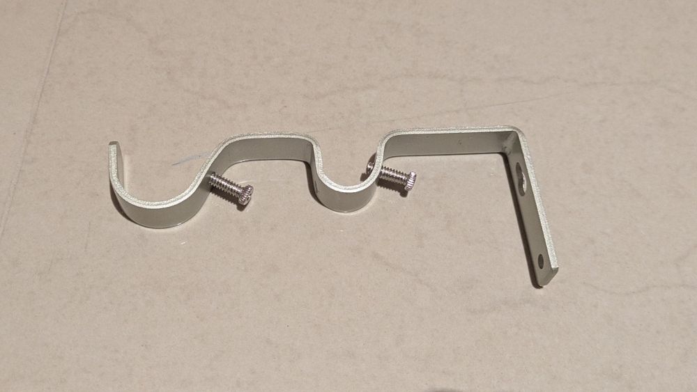 Релса, двойна за пердета