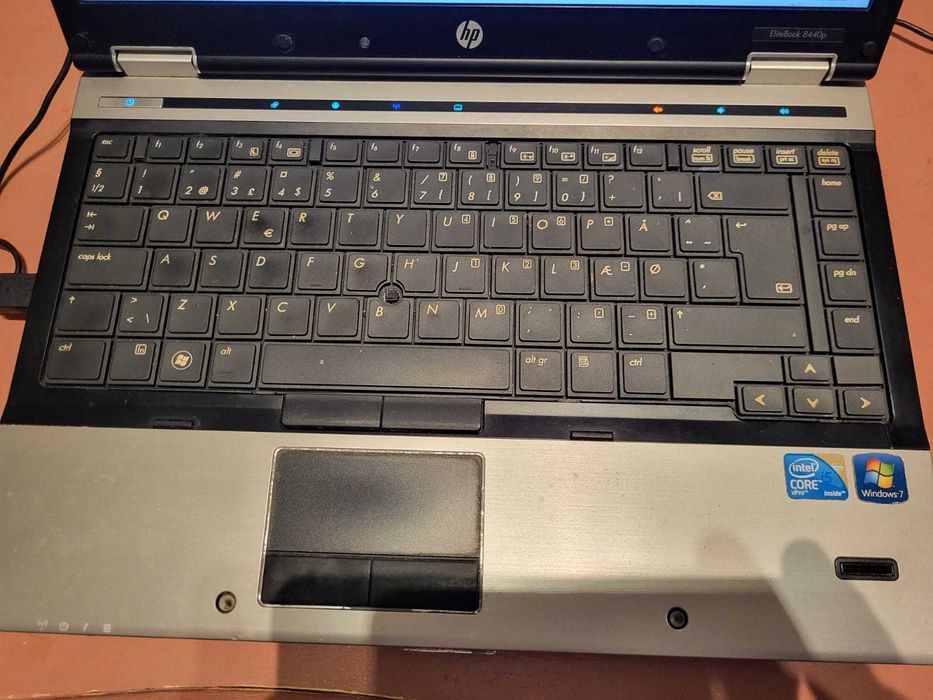 HP EliteBook 14" 8440p Intel Core i5-520M 2.53 GHz 8GbDDR3 240GbSSD