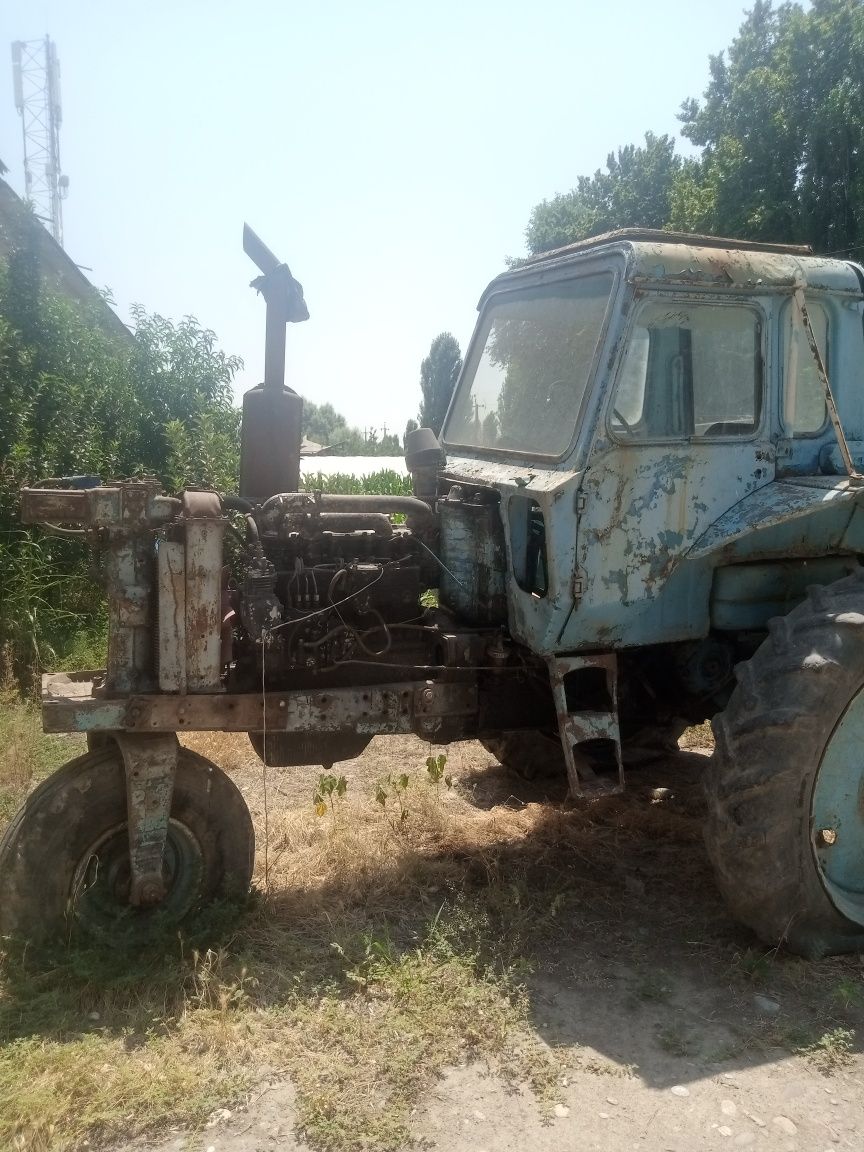 Трактор сотилади МТЗ 80
