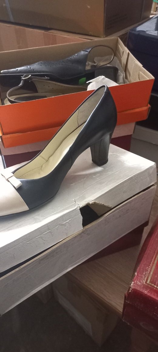 Pantofi Damă lichidare Stock
