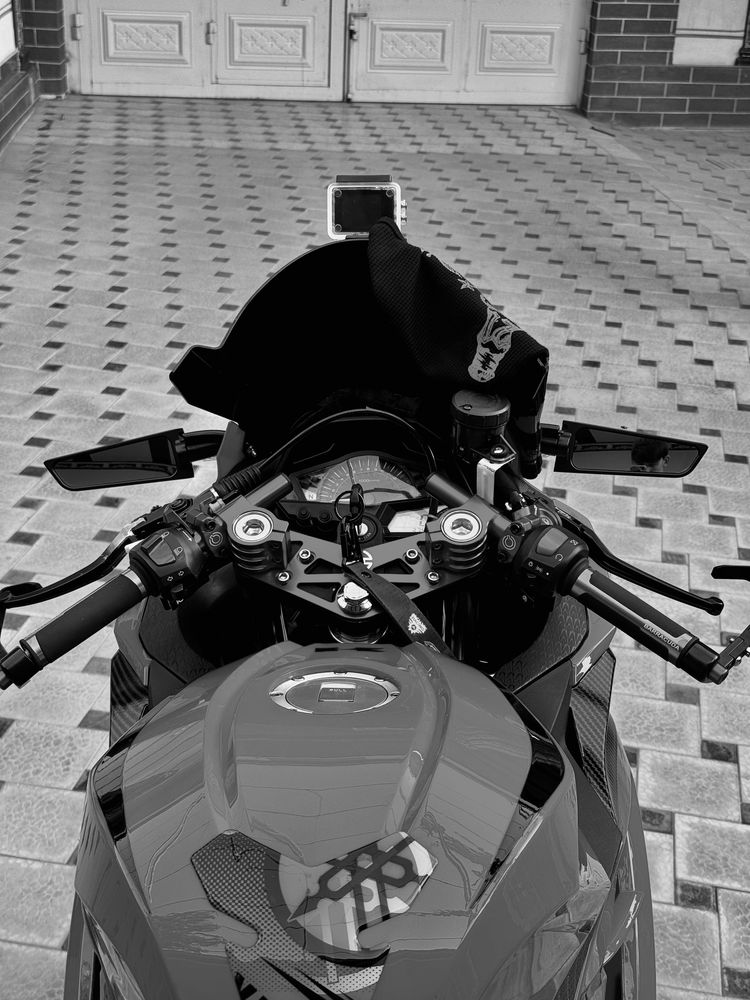 Kawasaki zx10r 325