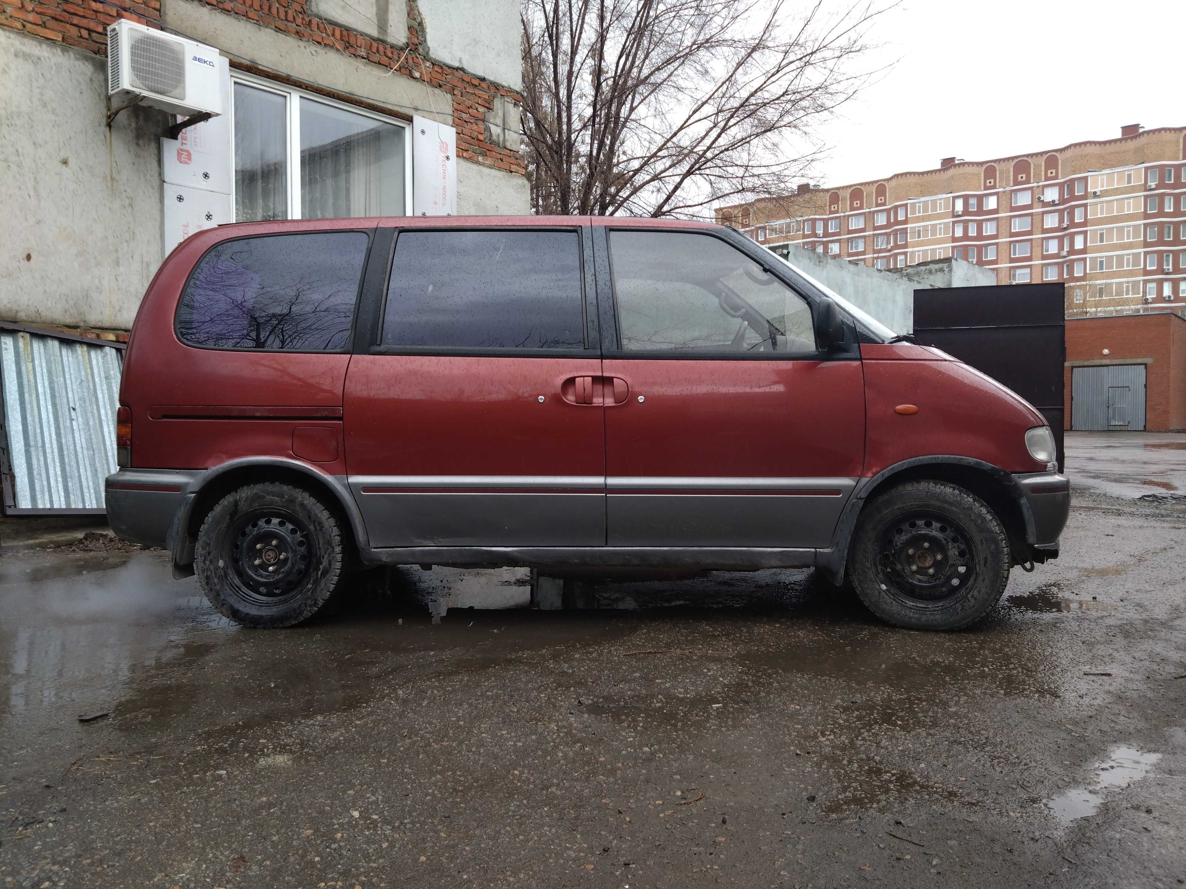 Минивен, минивэн, бусик, NISSAN SERENA