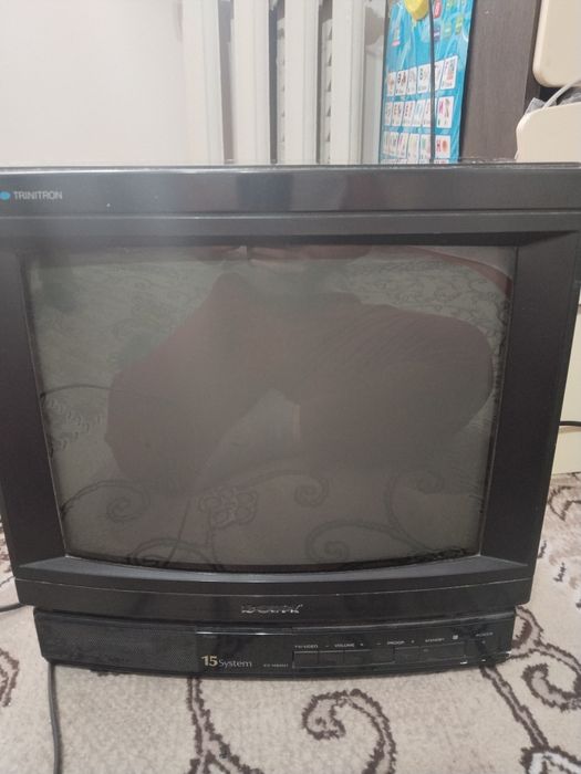 Телевизор маленький