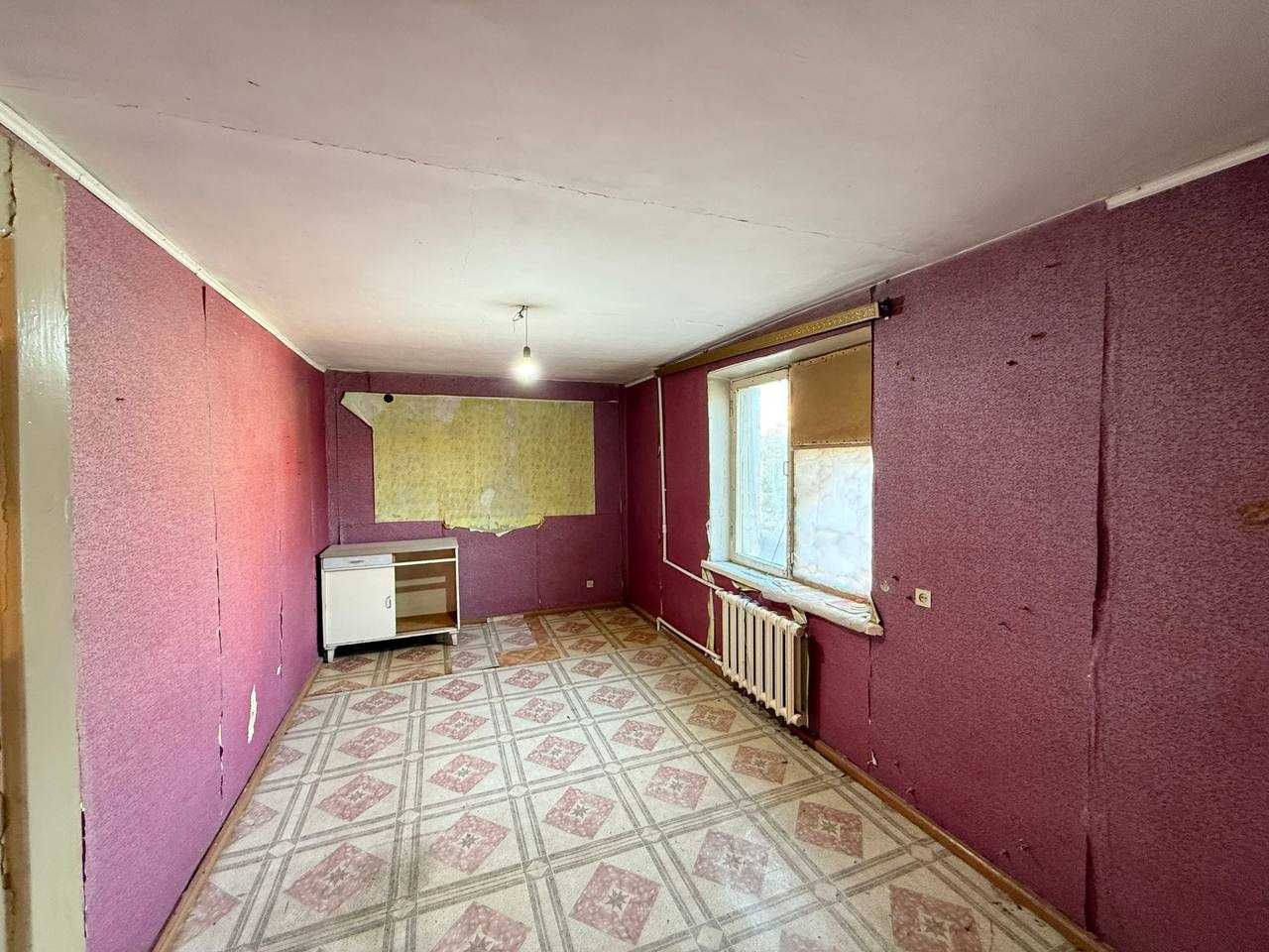 3 ком квартира без ремонта в отличной локации, Новомосковская