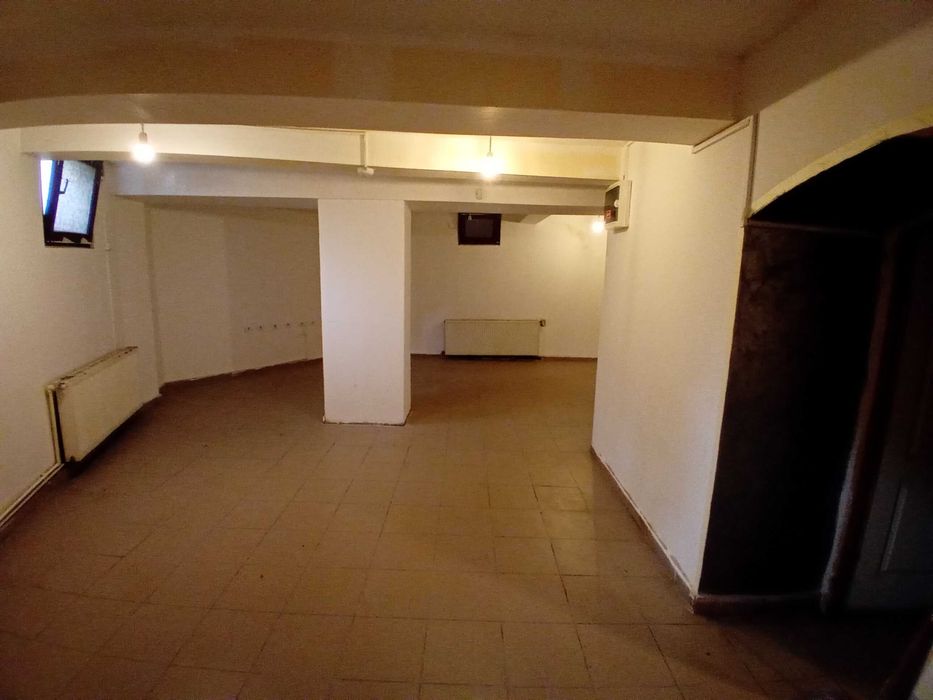 Spațiu de inchiriat