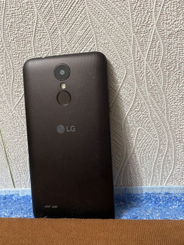 LG K7 в хорошем состоянии