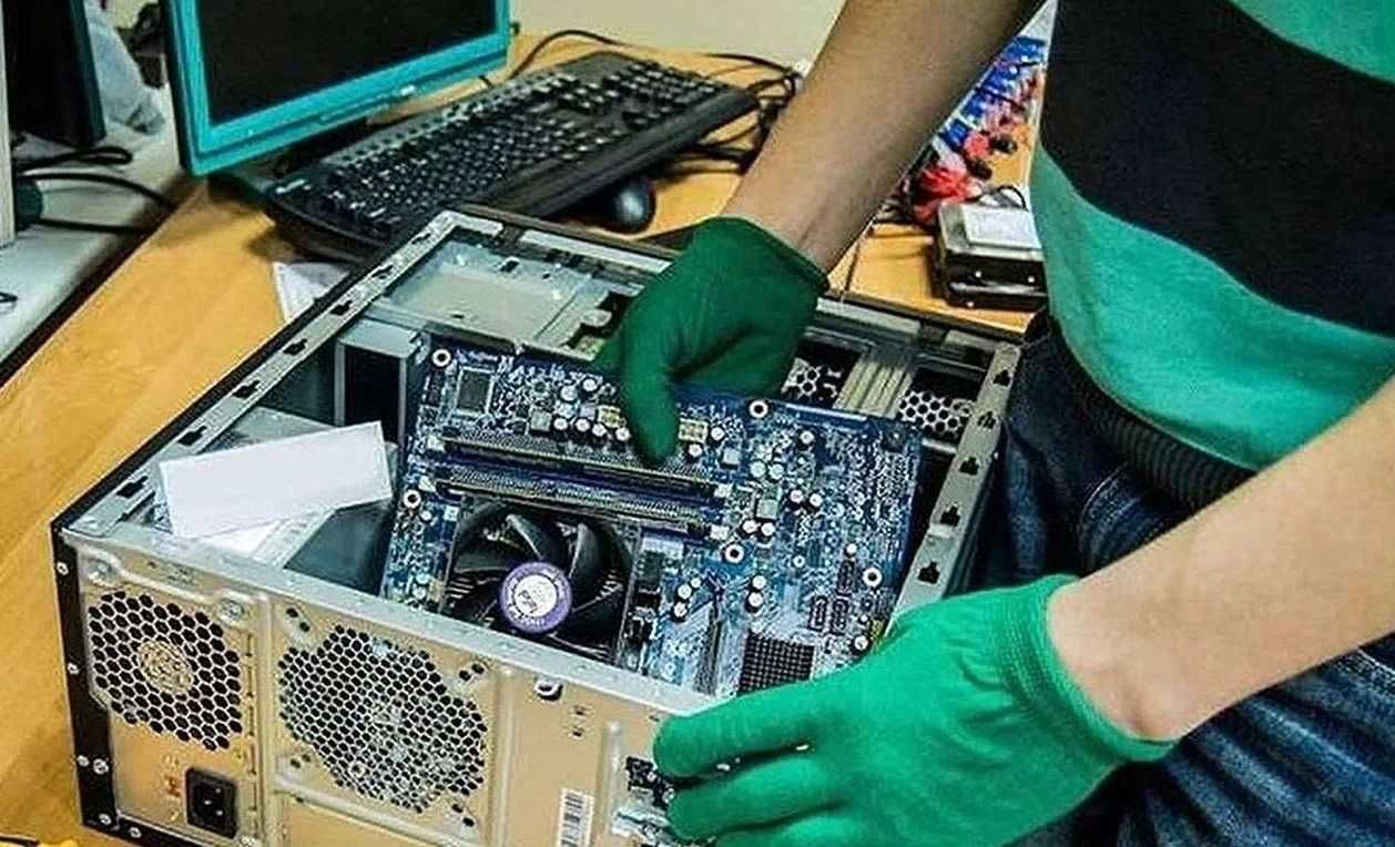 Срочный ремонт компьютеров и ноутбуков Компьютерный мастер