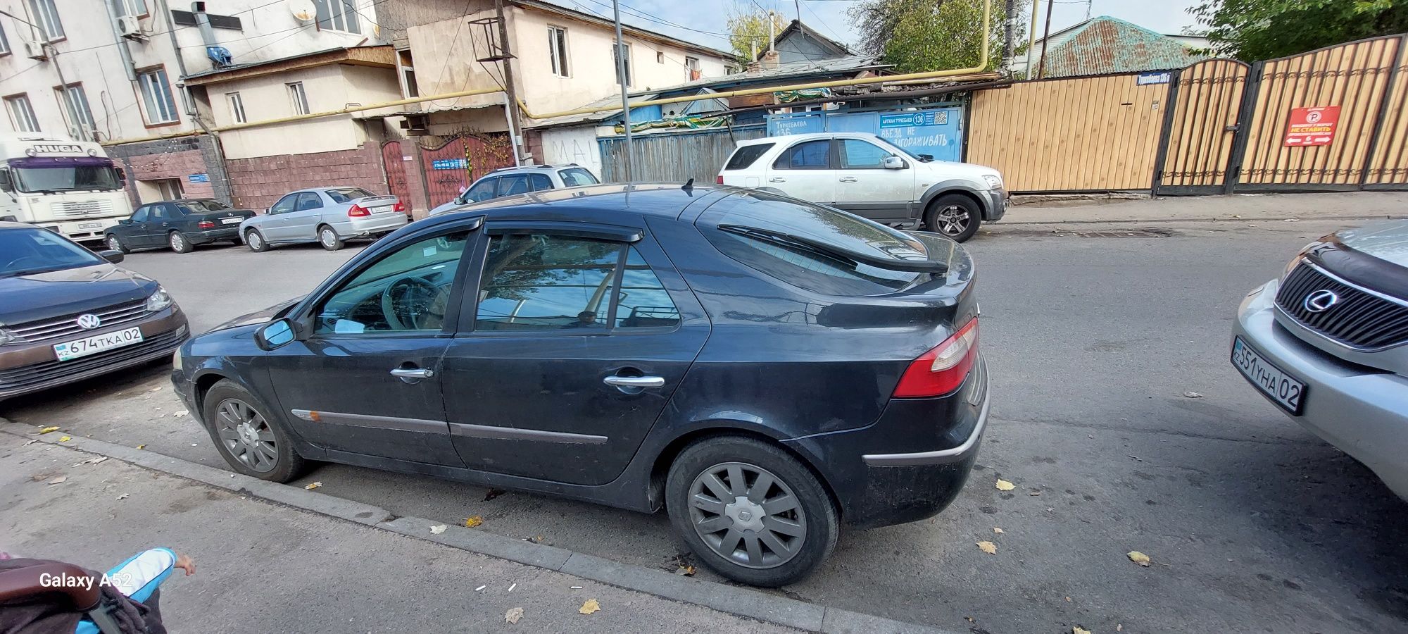 Renault laguna продам машину