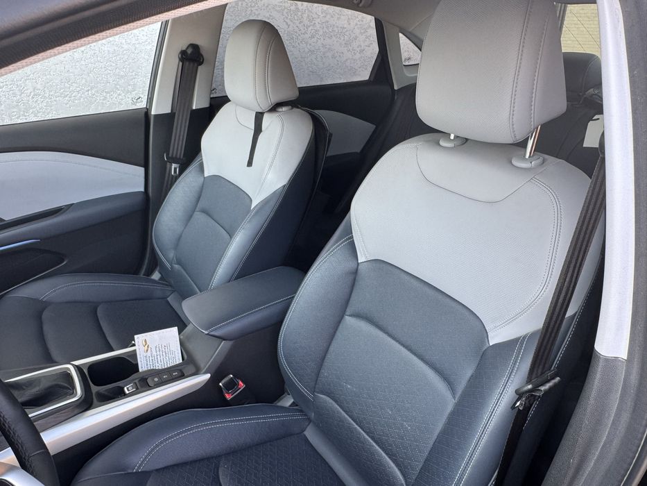 Chevrolet MONZA чёрный металик (2023г) тоза.